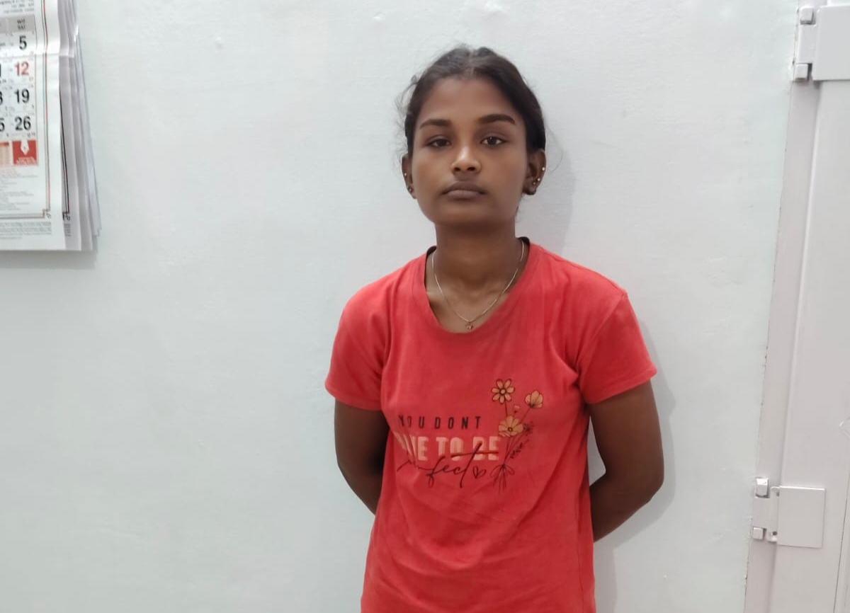 നിവേദ്യ . ഇവരാണ് തൻറെ രണ്ടു മക്കളെ വെള്ളത്തിൽ മുക്കി കൊന്നത്