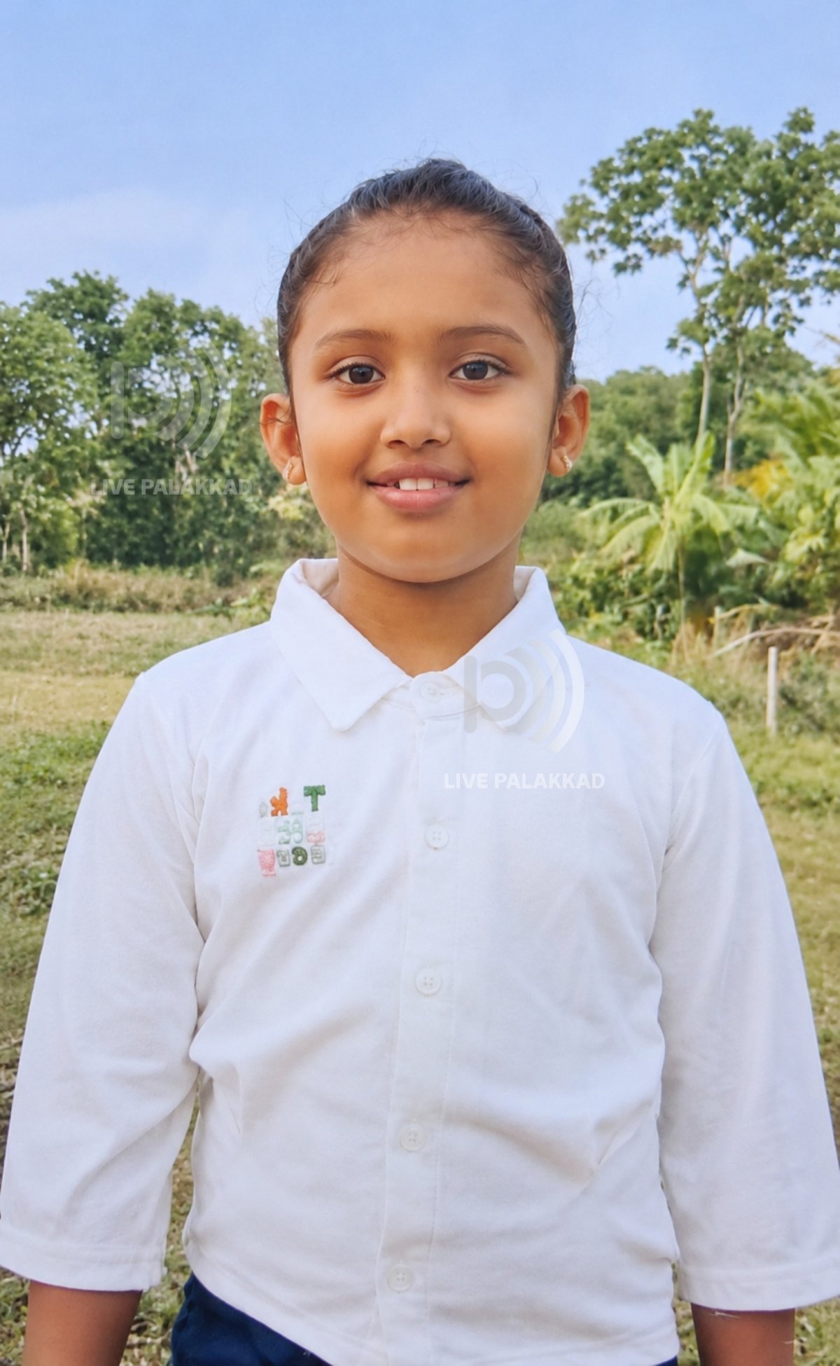 ലക്കിടിയിൽ സ്വകാര്യ ബസും സ്കൂട്ടറും കൂട്ടിയിടിച്ച് 12 കാരിക്ക് ദാരുണാന്ത്യം; അഞ്ചുപേർ സഞ്ചരിച്ച വാഹനമാണ് അപകടത്തിൽപ്പെട്ടത്